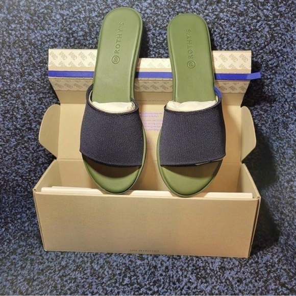 NWT Rothy’s Slides - Picture 2 of 5